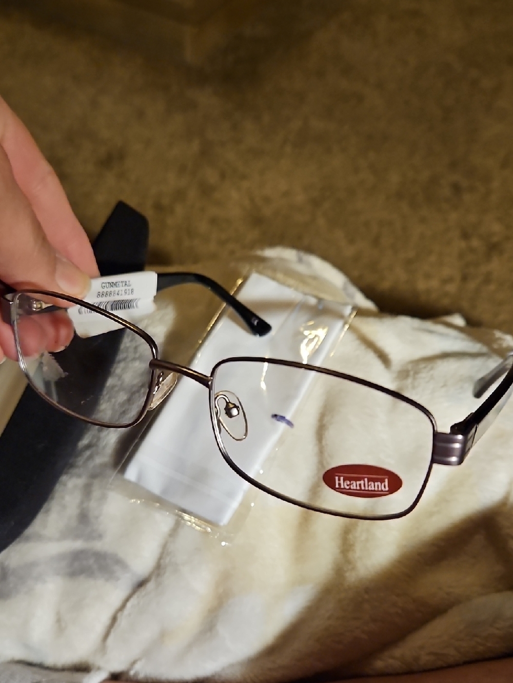 Women's Rectangular Metal Frame Sunglasses in Brown